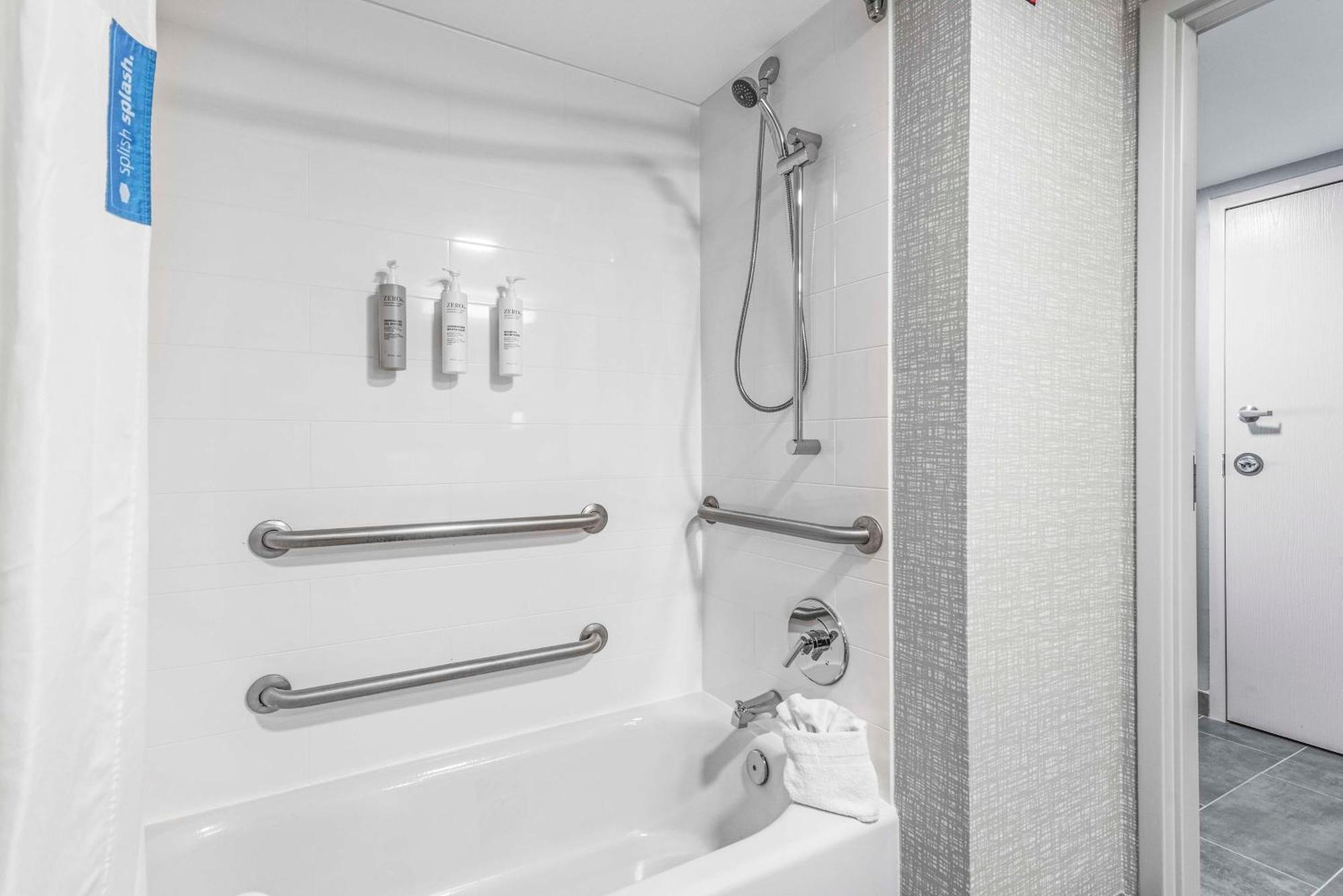 Hampton Inn Columbus-North Dış mekan fotoğraf
