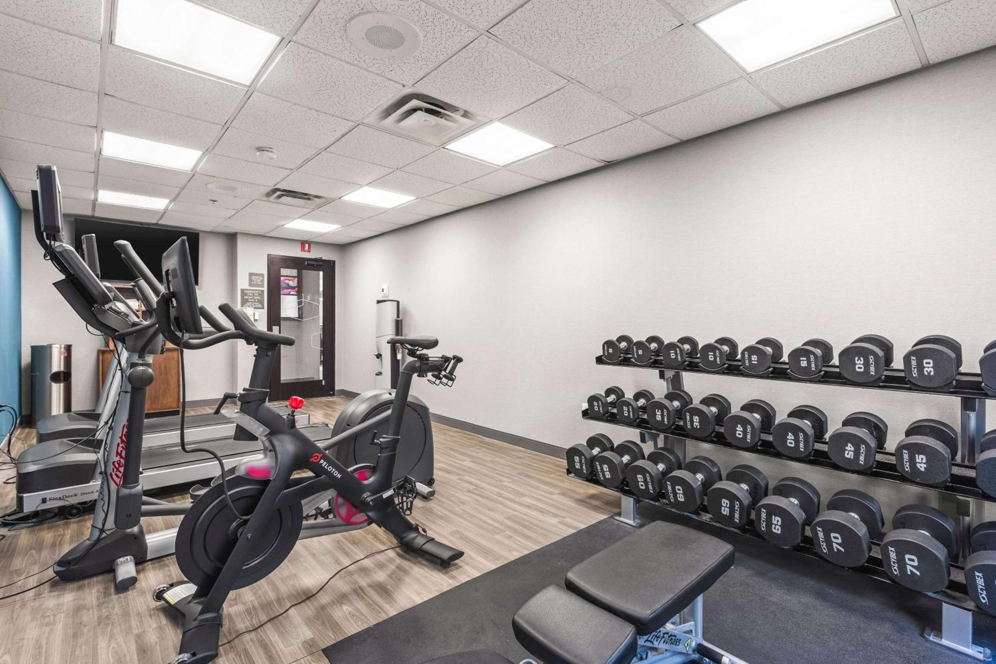 Hampton Inn Columbus-North Dış mekan fotoğraf