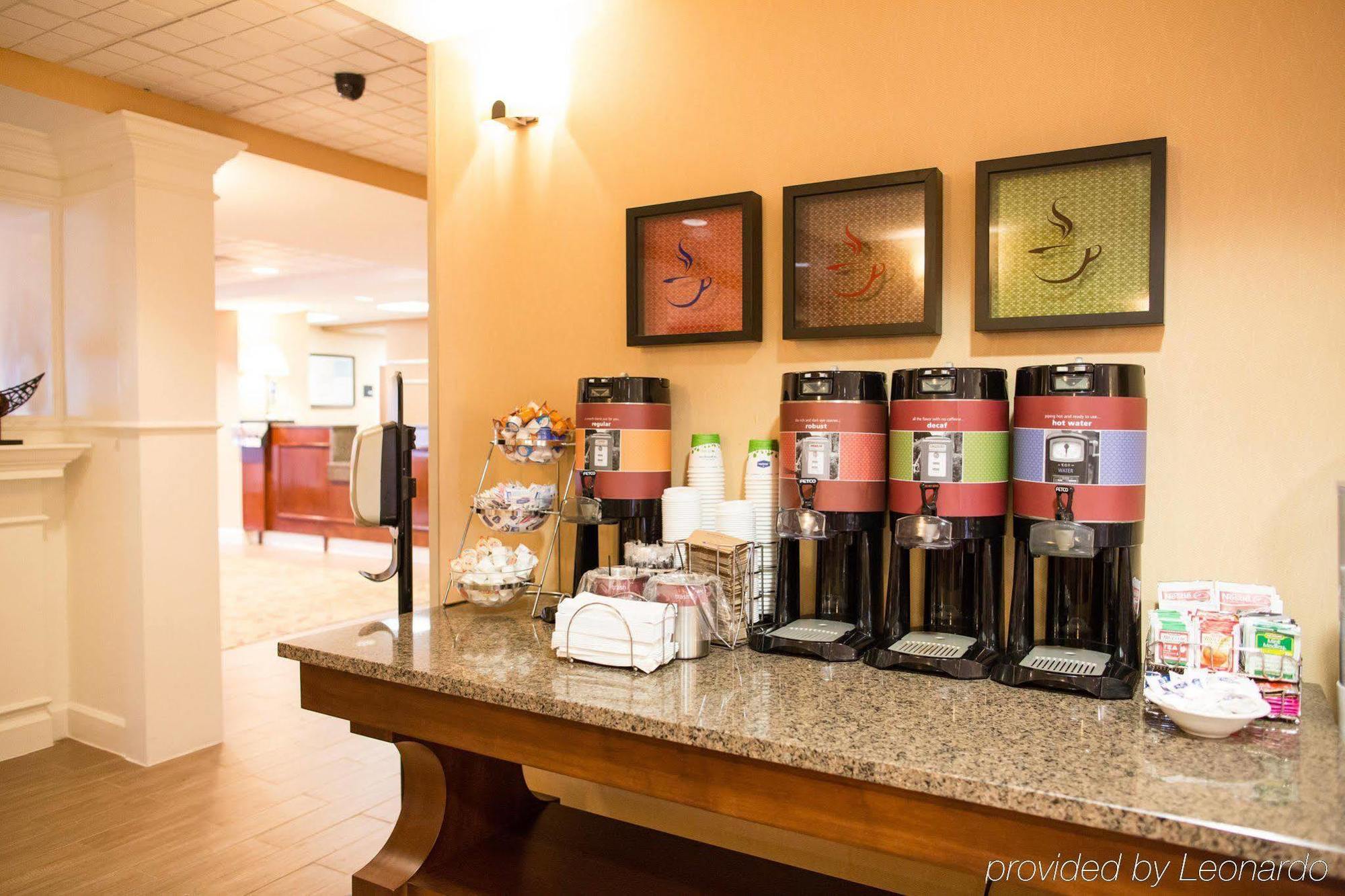 Hampton Inn Columbus-North Dış mekan fotoğraf