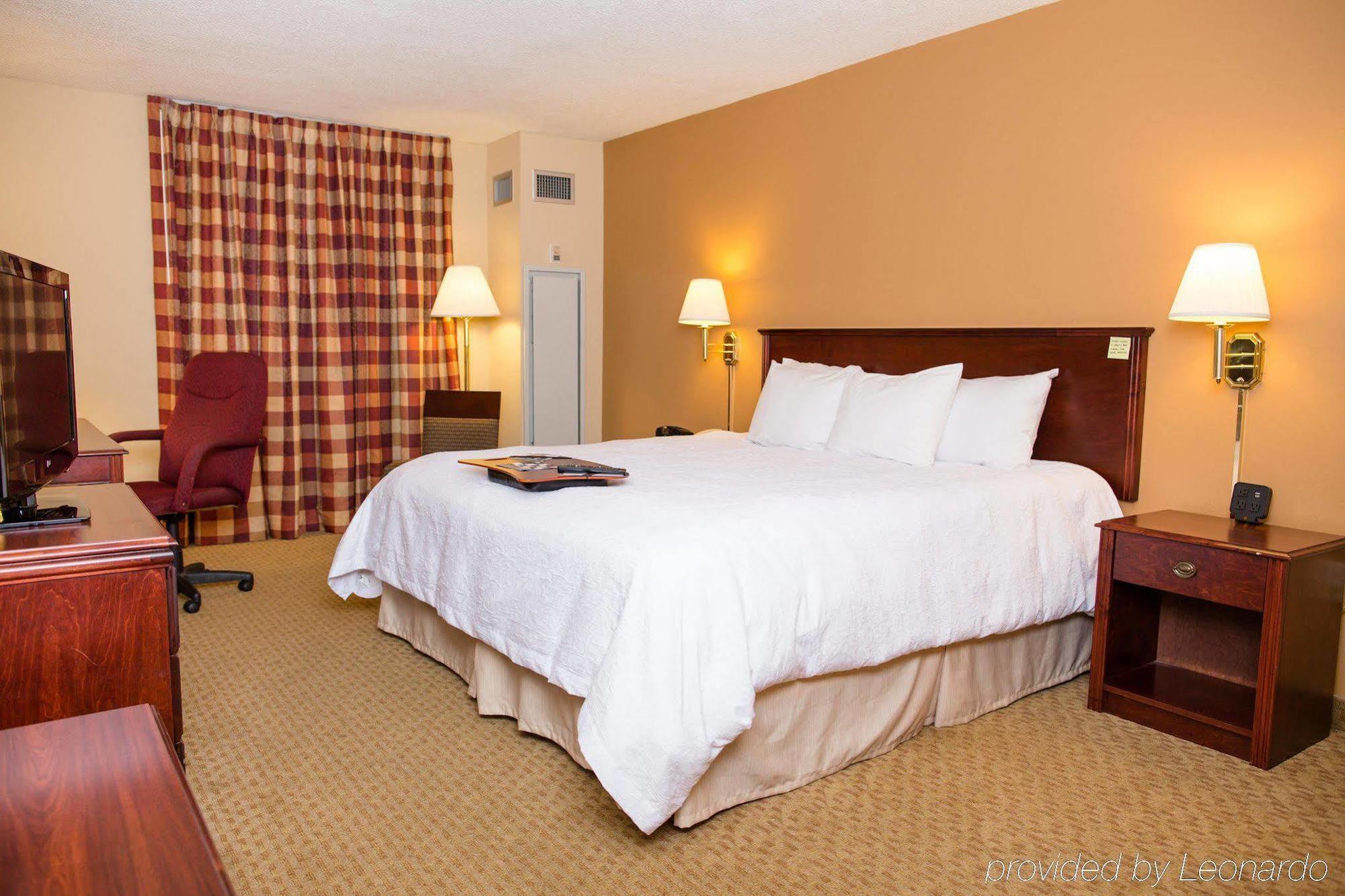 Hampton Inn Columbus-North Dış mekan fotoğraf