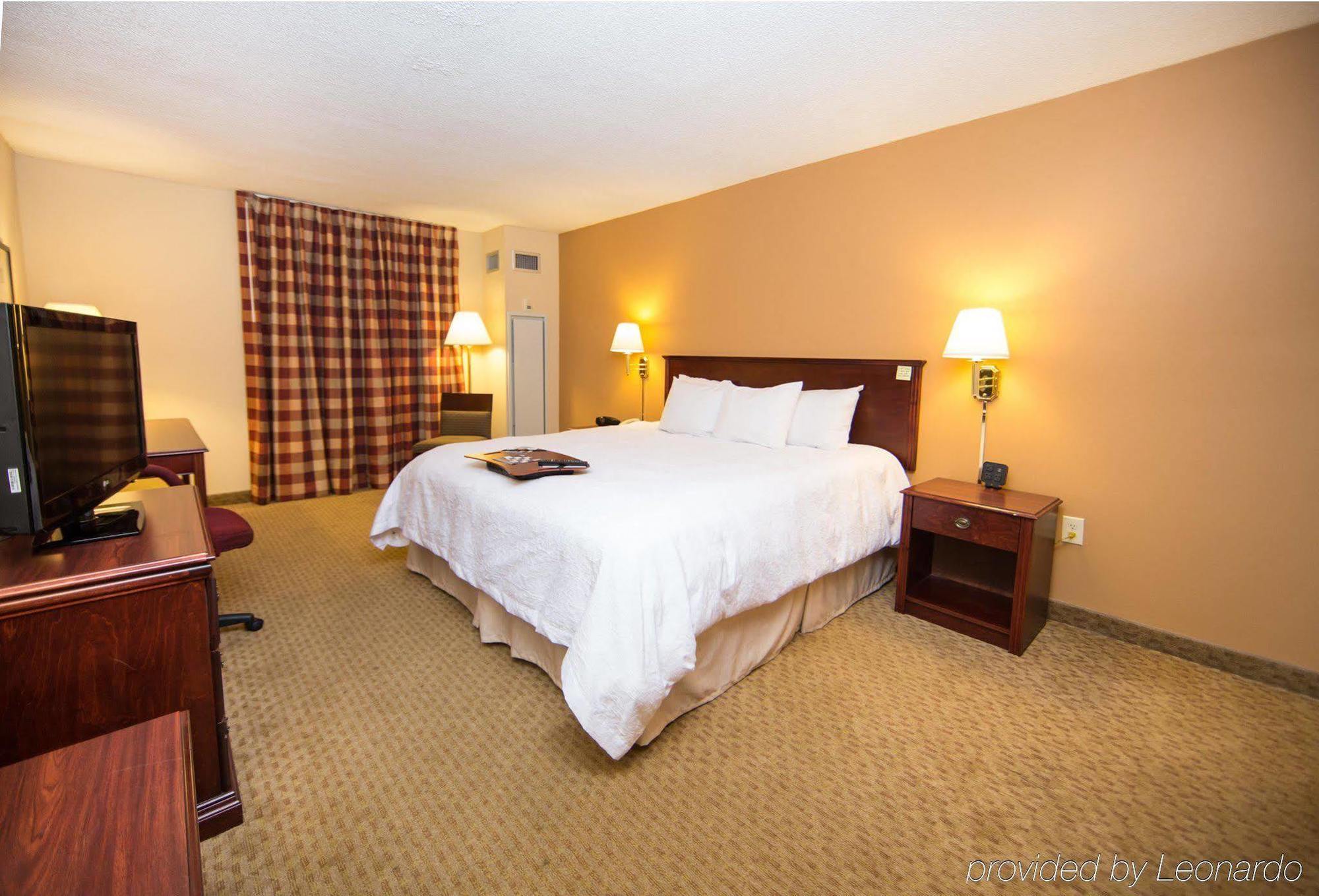 Hampton Inn Columbus-North Dış mekan fotoğraf