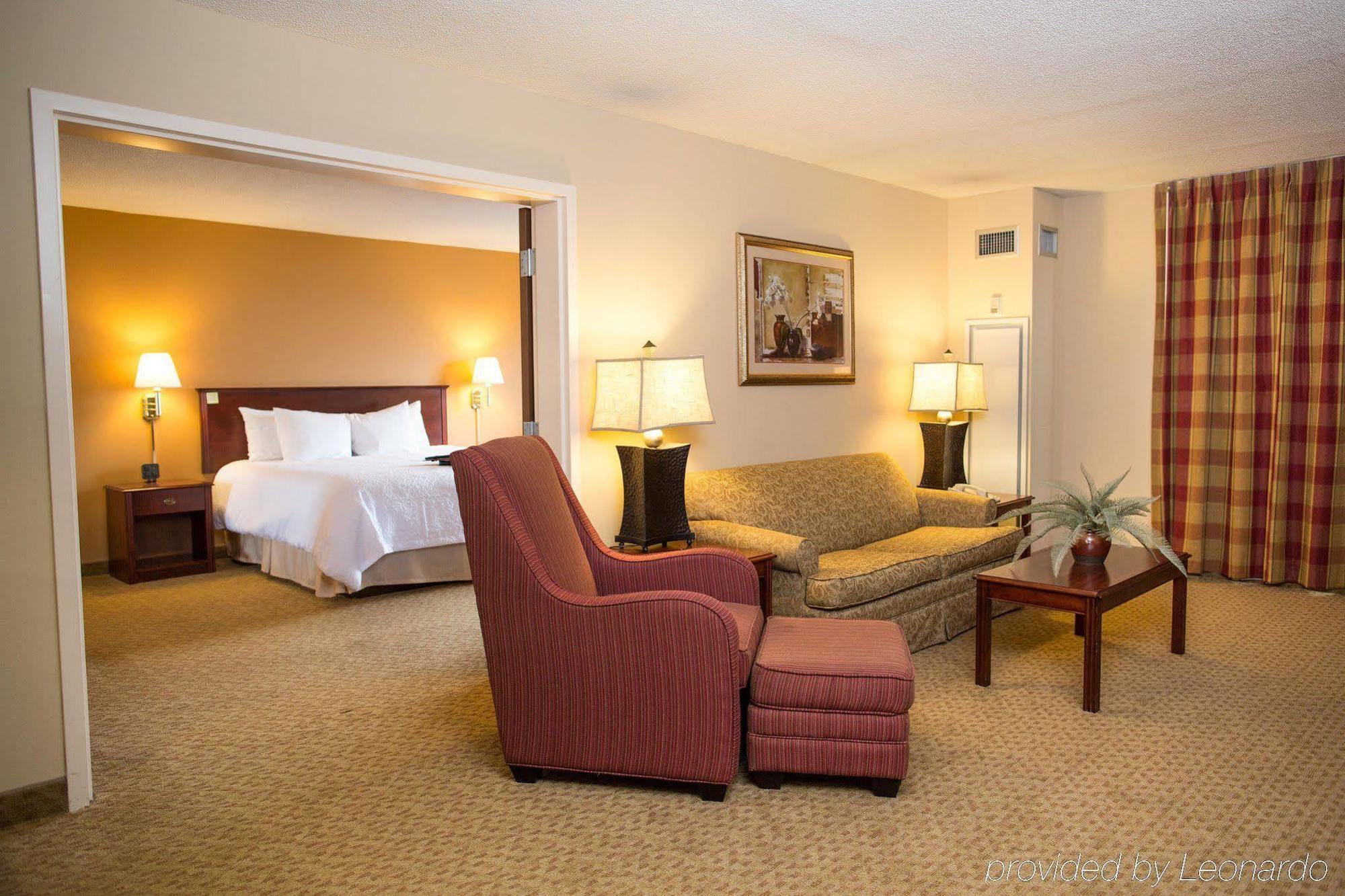 Hampton Inn Columbus-North Dış mekan fotoğraf