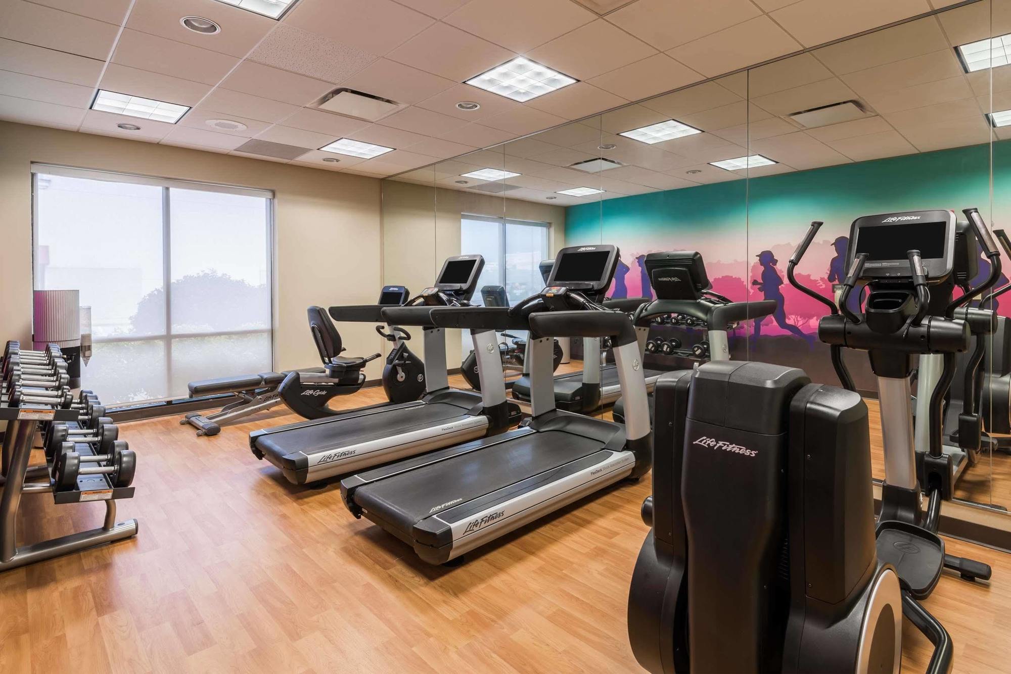 Hampton Inn Columbus-North Dış mekan fotoğraf